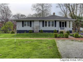 207 Walnut St, Buffalo Hart, IL 62515-6252