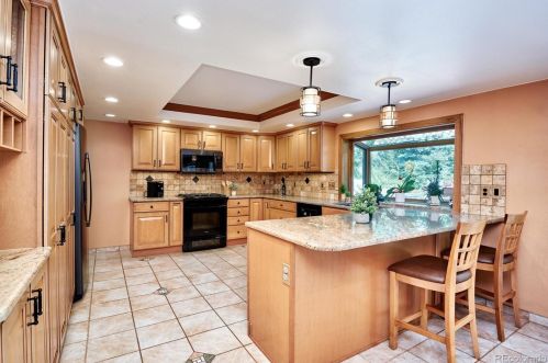 8548 Kettle Pl, Englewood CO 80112-4748 exterior