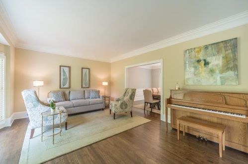 1565 Lazy River Ln, Atlanta GA  30350-3521 exterior