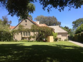 1096 Holliston Ave, Pasadena, CA 91104-3014