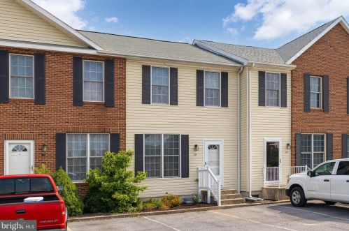 39 Yagers Rd, Richmond National Battlefiel, VA 22835-3315