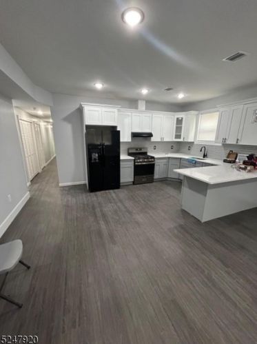 64 Warren St, Paterson NJ  07524-2205 exterior