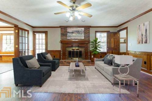 3500 Thunderwood Ln, Lithonia, GA 30039-5688