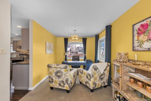 2572 Pagosa Way, Aurora CO 80011-4930 exterior