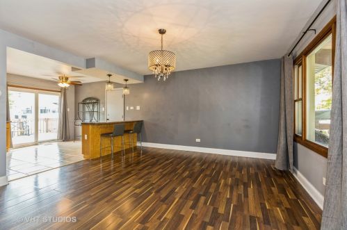 5155 Aldersyde Rd, Oak Forest, IL 60452-4403