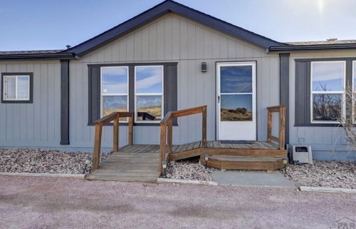 3125 Herrick Pl, Pueblo, CO 81003-3839