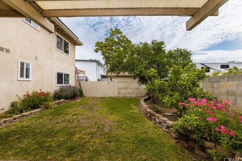 121 Barbara St, Anaheim CA  92806-3825 exterior