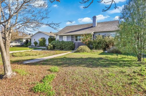 5806 Columbus Ave, Van Nuys, CA 91411-3022