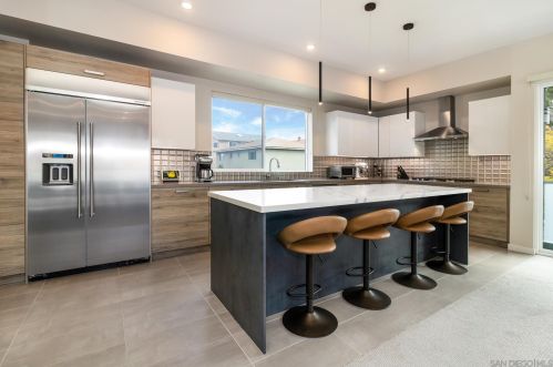 3535 3rd Ave, San Diego, CA 92103-4909