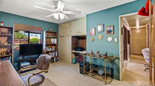 10075 Hedrick Ave, Riverside CA  92503-2377 exterior