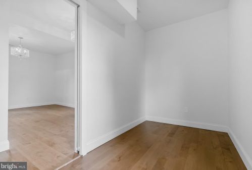 1671 Lawrence Rd, Trenton NJ 08648 exterior