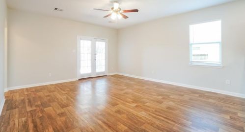 2003 Lost Pine Ct, Conroe TX  77304-3803 exterior