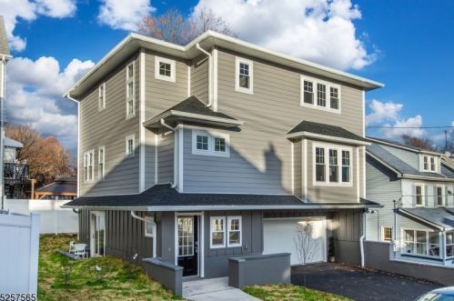 25 Tremont Ave, Town Center, NJ 07052-4425