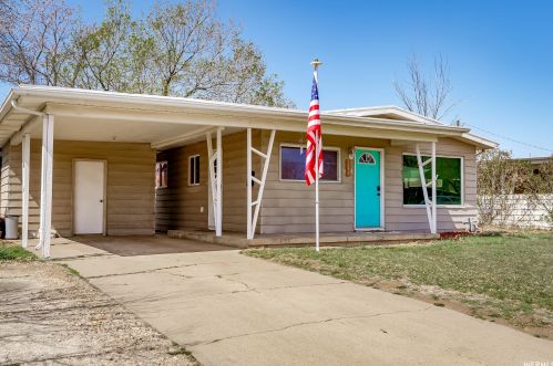5279 2200, Roy, UT 84067-3440
