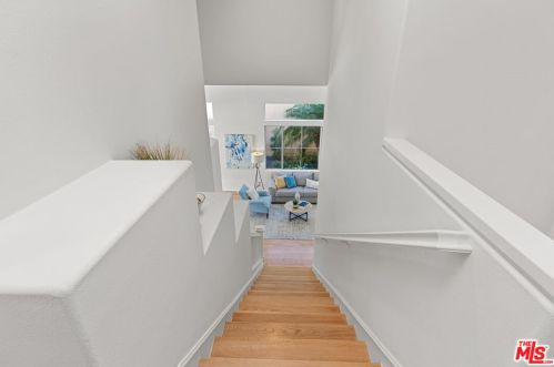 47 Del Carlo, Irvine CA  92606-8824 exterior