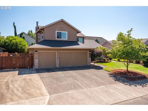 4056 30th St, Damascus OR  97080 exterior
