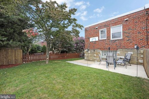 822 Borbeck Ave, Philadelphia PA  19111-3105 exterior