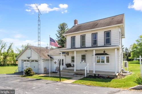 40 Dietz Rd, York, PA 17402-8673