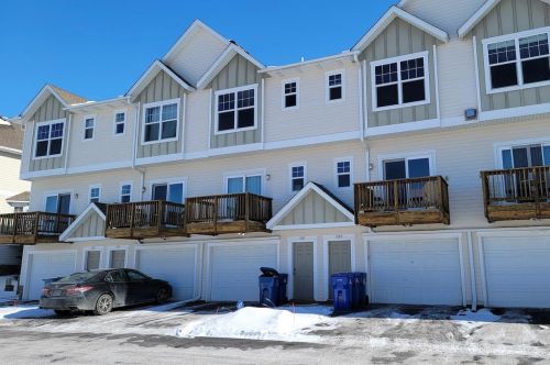 1091 Barclay St, Saint Paul MN  55106-1405 exterior