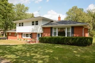 18743 Juhlin Dr, Homewood, IL 60430-4023