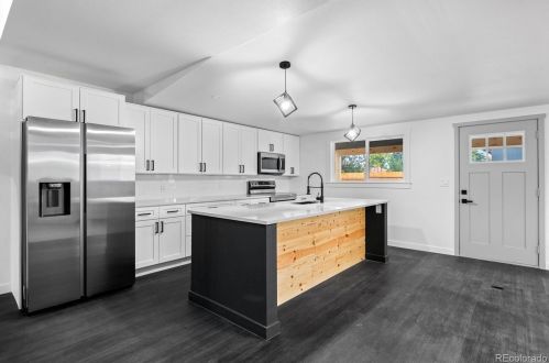 4381 Acoma St, Englewood CO  80110-5745 exterior