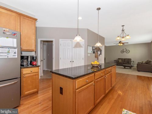 788 Rivanna Run, Falling Waters WV  25419-4293 exterior