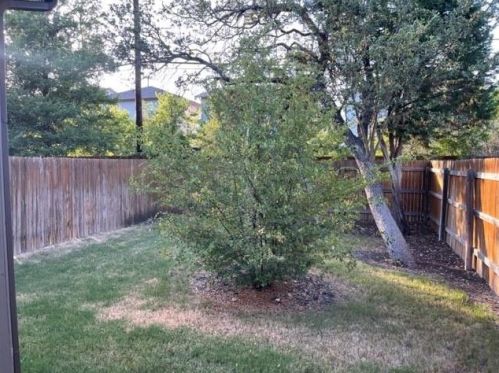 13400 Briarwick Dr, Austin TX  78729-1768 exterior