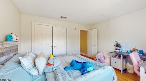 167 Graham Ave, Paterson NJ  07508-2961 exterior