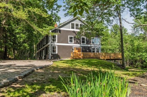 70 Peep Toad Rd, Killingly CT  06239-1522 exterior