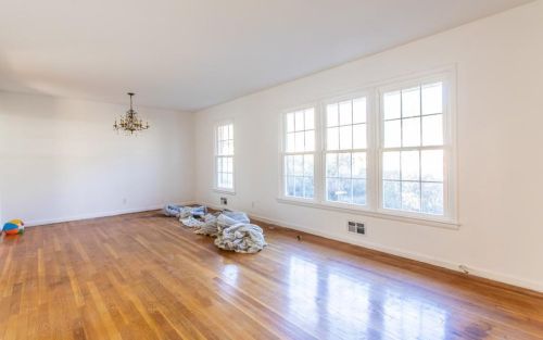 1879 Audubon Dr, Atlanta GA  30329-2706 exterior