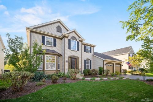 705 Hedgerow Ln, Oswego, IL 60543-8392