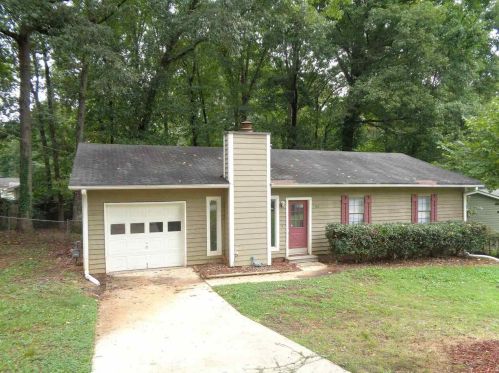 132 Adrian Dr, Stockbridge GA  30281-3012 exterior