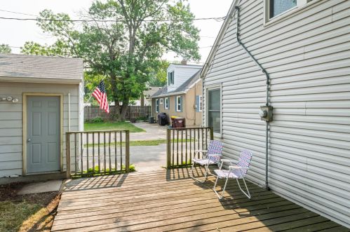 249 Arion St, Saint Paul MN  55118-1549 exterior