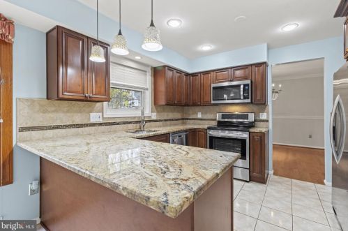 6222 Sebring Dr, Columbia, MD 21044-3926