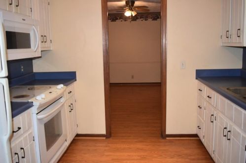 2044 Merle Dr, Conyers GA  30013-1830 exterior