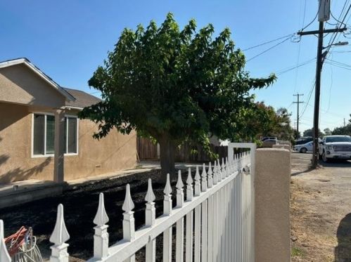 5275 Dana Ave, Stockton, CA 95215-5408