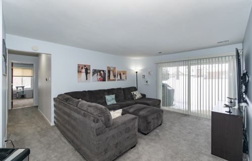 856 Coach Rd, Palatine, IL 17242-1839