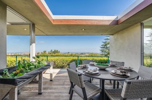 27955 Briones Way, Los Altos, CA 94022-3210