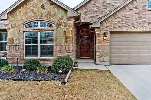 116 Venado Ct, Azle, TX 76020-3643