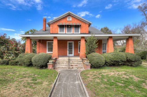 214 Hall St, Harlem, GA 30824-2622