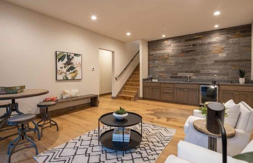 13521 Cristallina Way, Truckee CA  96161-7150 exterior