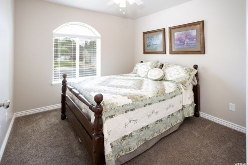 118 800, Woodland Hills UT 84653-9310 exterior