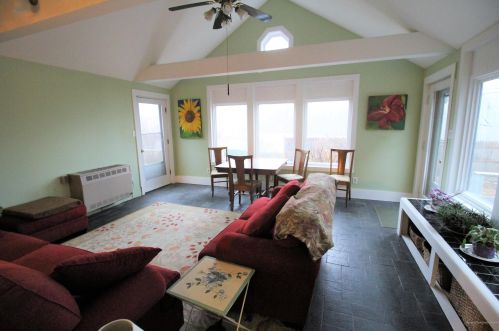 31 Foye Rd, Hallowell, ME 04347-3043
