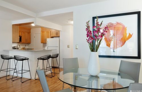 900 Bush St, San Francisco CA  94109-8704 exterior