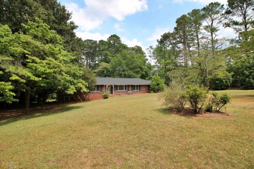 277 Burke Cir, Mcdonough, GA 30253-2014