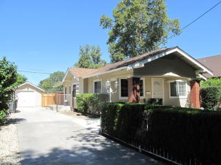 949 Roosevelt Ave, Tracy, CA 95376-3825