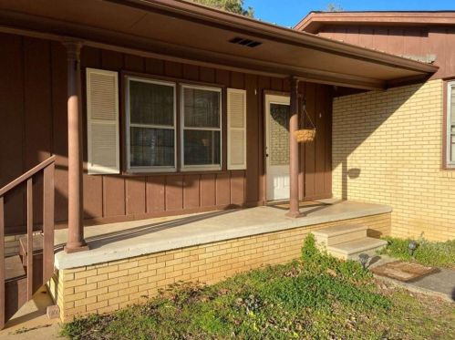 3216 Scott Brown Rd, Fairmount, GA 30139-3912
