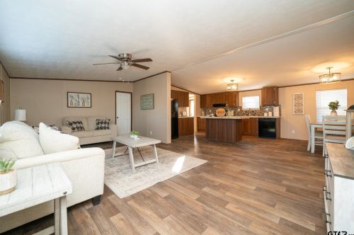 2396 Blocker Rd, Marshall TX 75672-3720 exterior