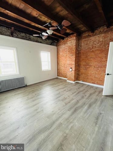 2436 Gaul St, Philadelphia PA  19125-3004 exterior