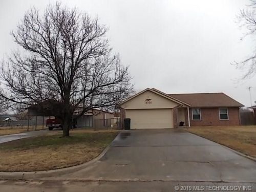3702 Jennifer Ave, Muskogee, OK 74403-7729